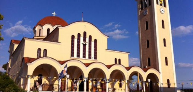 Αγρίνιο: Έκλεψε χρήματα από τον Άγιο Κωνσταντίνο και τον «τσίμπησε» αστυνομικός εκτός υπηρεσίας! - Φωτογραφία 1