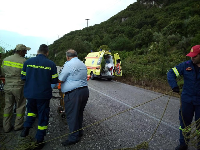 Άγιο είχε η 25χρονη οδηγός οχήματος που εξετράπη στο δρόμο Βόνιτσας- Λευκάδας (στην περιοχή του Αγίου Αντωνίου) - Φωτογραφία 1