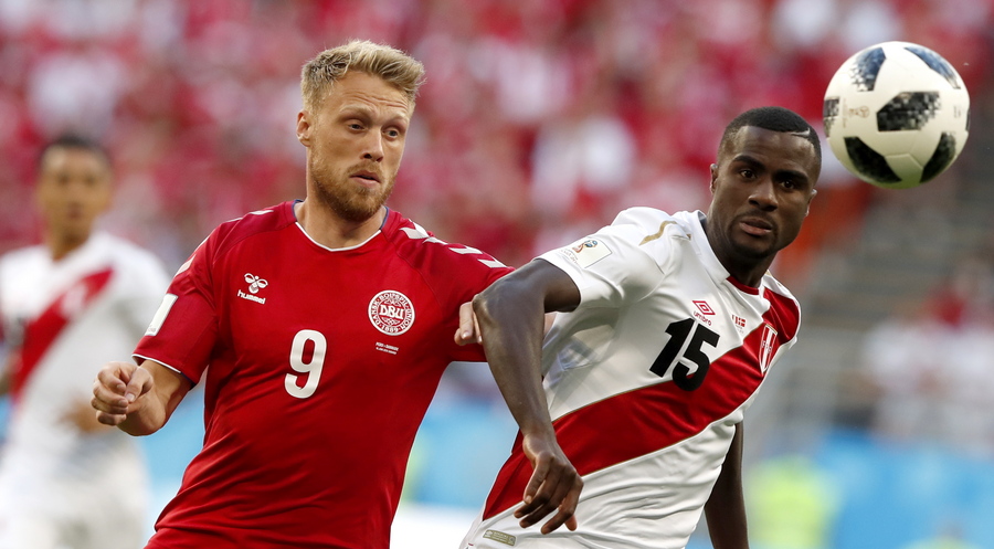 Περού-Δανία 0-1: Ο Πόουλσεν το έβαλε, ο Σμάιχελ τα έβγαλε και η Δανία μπήκε με το δεξί! - Φωτογραφία 3
