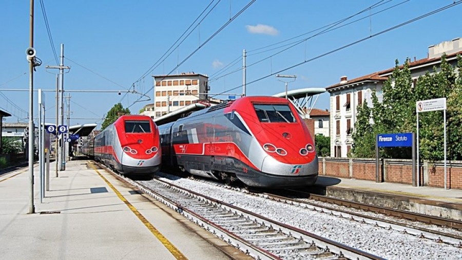 Μετά την ΤΡΑΙΝΟΣΕ οι Ιταλικοί σιδηρόδρομοι θέλουν λεωφορεία και μετρό - Φωτογραφία 1
