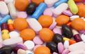Καθορισμός ελάχιστων ποσοτήτων αποθεμάτων γενοσήμων φαρμάκων ανά θεραπευτική κατηγο­ρία που οφείλουν να διαθέτουν τα φαρμακεία.