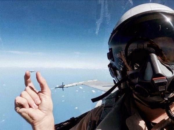 Τέτοιες selfies σίγουρα δεν έχετε ξαναδεί! Με την 5η θα μείνετε στήλη άλατος! [photos] - Φωτογραφία 12