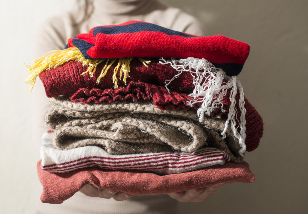 Πώς να αποθηκεύσετε σωστά τα χειμωνιάτικα ρούχα σας. Ποια λάθη να αποφύγετε - Φωτογραφία 2