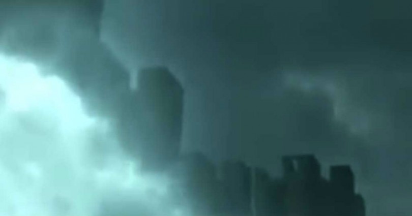 ΑΠΙΣΤΕΥΤΟ: Είδαν μυστηριώδη πόλη που επιπλέει στα σύννεφα στη Βρετανία... [video] - Φωτογραφία 1