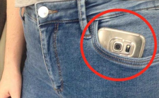 Επιστήμονες προειδοποιούν να μην έχουμε το κινητό στην τσέπη μας - Οι σοβαροί λόγοι - Φωτογραφία 1