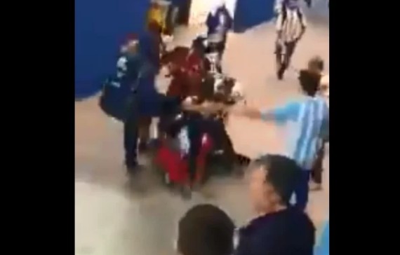Μουντιάλ 2018: Οπαδοί της Αργεντινής σάπισαν στο ξύλο Κροάτη [video] - Φωτογραφία 1
