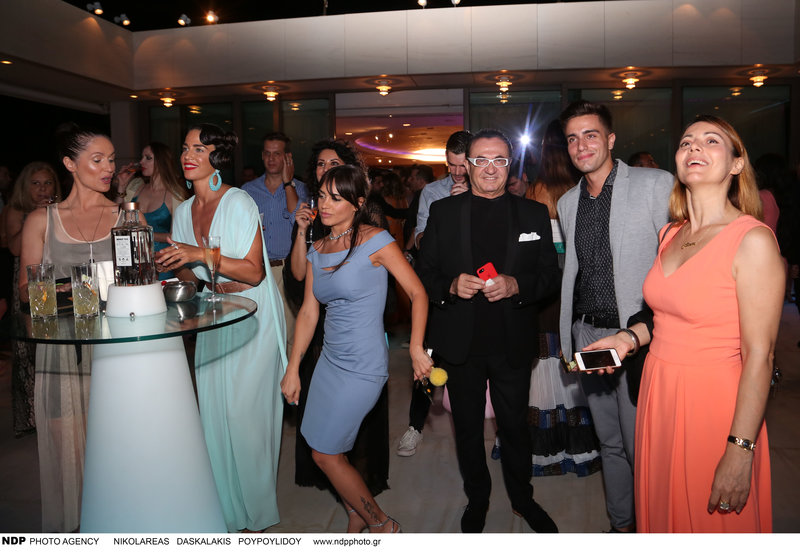 Η σόουμπιζ στο πάρτι της Τατιάνας Στεφανίδου -Τραγοδίστριες, παρουσιάστριες, celebrities - Φωτογραφία 38