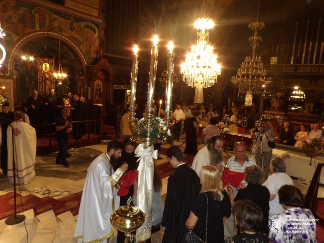 Υποδοχή Ιερών Λειψάνων στον Καθεδρικό Ναό Αποστόλου Παύλου Κορίνθου (εικόνες) - Φωτογραφία 5