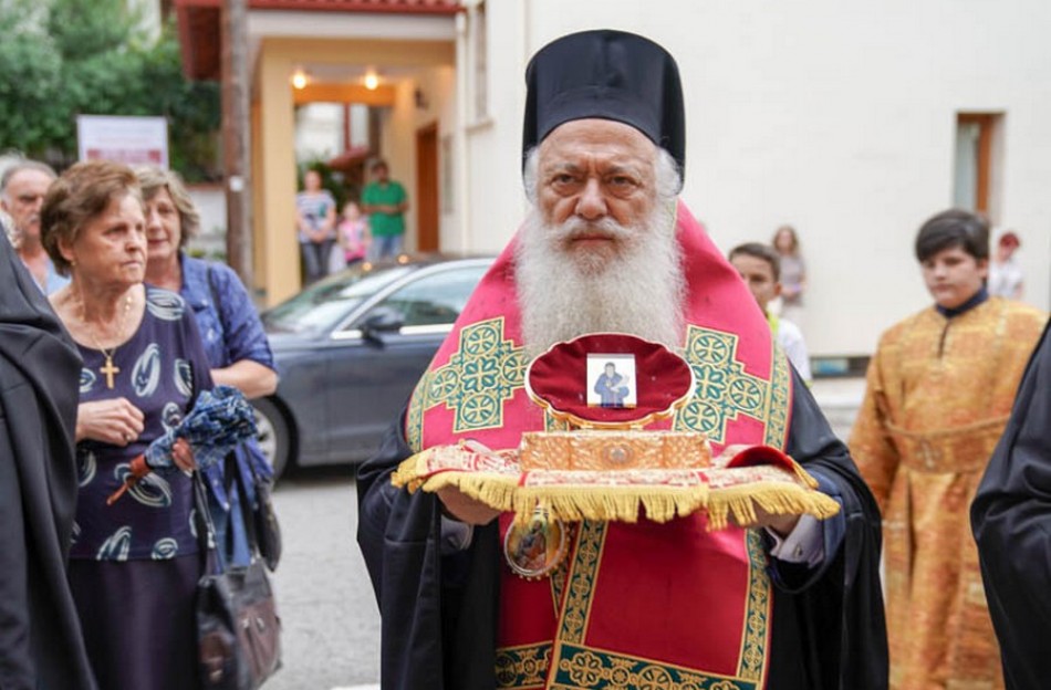 Υποδοχή Ιερού Λειψάνου του Αγίου Κοσμά στη Νάουσα - Φωτογραφία 1