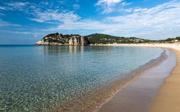 Η παραλία της Πελοποννήσου με την μυθική ομορφιά και τη φήμη που εξαπλώνεται σε όλο τον κόσμο! - Φωτογραφία 2