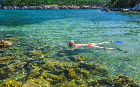 Η παραλία της Πελοποννήσου με την μυθική ομορφιά και τη φήμη που εξαπλώνεται σε όλο τον κόσμο! - Φωτογραφία 3