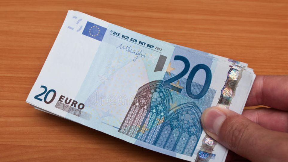 Ψώνιζε με… φωτοτυπίες χαρτονομισμάτων των 20 ευρώ! - Φωτογραφία 1