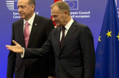 «Κόλαφος» της ΕΕ για Τουρκία: Παράνομες ενέργειες στο Αιγαίο -Αναφορά στους 2 στρατιωτικούς - Φωτογραφία 1