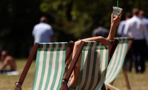 Κύμα ζέστης σαρώνει την Βρετανία - Ενδέχεται να ανέβει σε επίπεδα ρεκόρ ο υδράργυρος - Φωτογραφία 1