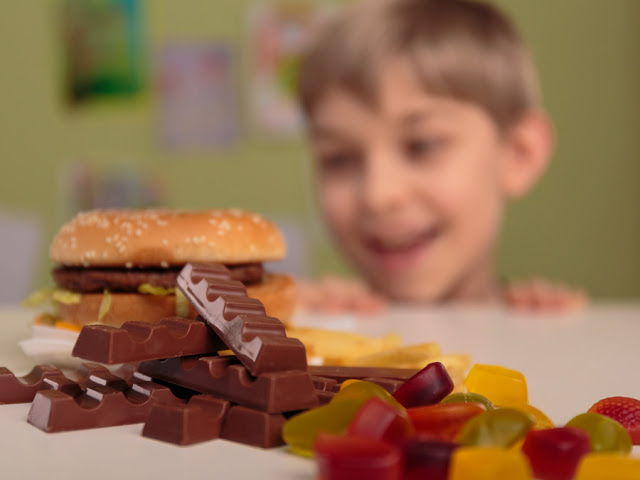 Ολοένα και περισσότερα παιδιά καταναλώνουν υπερβολική ποσότητα ζάχαρης πριν ακόμη γιορτάσουν τα πρώτα τους γενέθλια! - Φωτογραφία 2