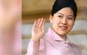 Ιαπωνία: Και δεύτερη πριγκίπισσα εγκαταλείπει το παλάτι για να παντρευτεί έναν κοινό θνητό
