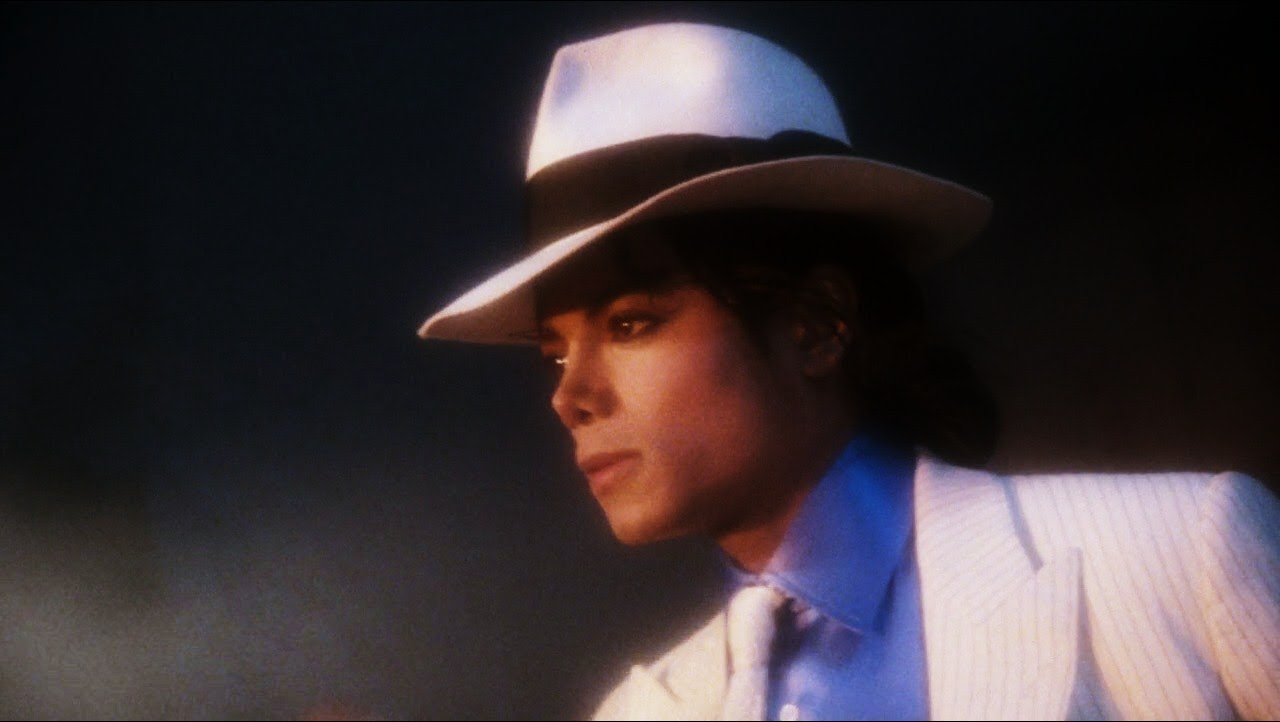 Απίστευτο βίντεο! Ακούστε το Smooth Criminal του Michael Jackson να παίζεται με... λατέρνα! - Φωτογραφία 1