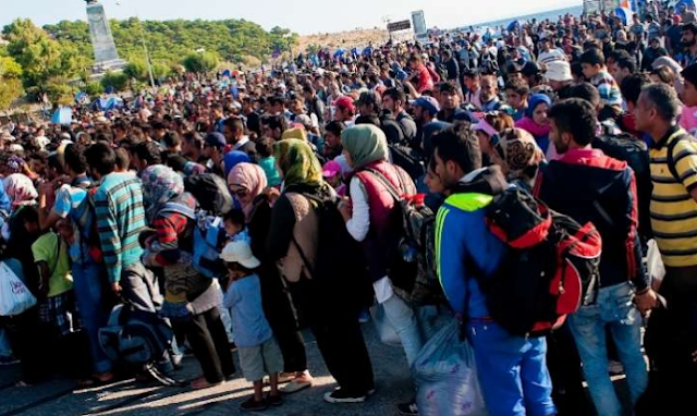 Στέλνουν μέσω…Γερμανίας 5.000 λαθρομετανάστες σε χωριό 2.500 κατοίκων στη Σάμο??? - Φωτογραφία 1