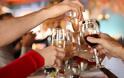 Επιστήμονες υποστηρίζουν ότι η αποχή από το αλκοόλ μπορεί να μας … σκοτώσει! - Φωτογραφία 1
