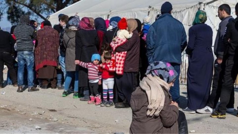 Οσμή σκανδάλου 5 εκατομμυρίων ευρώ για τη σίτιση προσφύγων στη Μόρια - Φωτογραφία 1