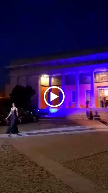 Χαραλαμπίδου και Τζώρτζογλου στην φαντασμαγορικό fashion show του Βασίλειου Κωστέτσου (PHOTOS+VIDEO) - Φωτογραφία 7