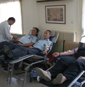 Προσφέροντας αίμα και δίνοντας δείγμα μυελού των οστών, σώζεις ανθρώπινες ζωές - Φωτογραφία 7