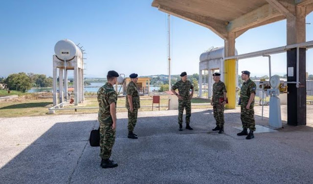 Επίσκεψη Αρχηγού ΓΕΣ στην Περιοχή Ευθύνης της 8ης Μ/Π ΤΑΞ - Φωτογραφία 7