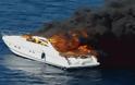 Απίστευτο βίντεο! Δείτε πώς έσβησαν φωτιά από πλοίο που καιγόταν.... [video]