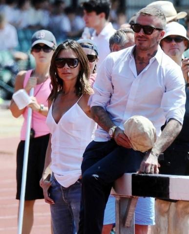 David & Victoria Beckham: Πιο ερωτευμένοι από ποτέ στην πρώτη τους εμφάνιση μετά τις φήμες χωρισμού! - Φωτογραφία 5