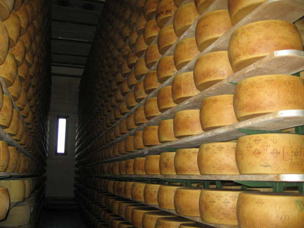 Κι όμως, υπάρχει τυρί που μειώνει την πίεση - Φωτογραφία 2