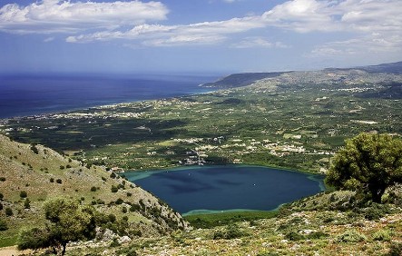 Ποια είναι η «στοιχειωμένη» λίμνη της Κρήτης - Φωτογραφία 1