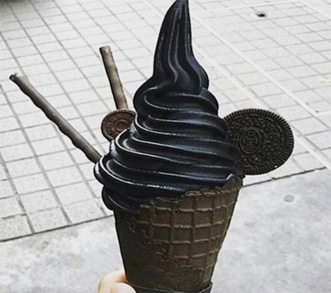 Η Νέα Υόρκη απαγορεύει τα μαύρα παγωτά για έναν πολύ σοβαρό λόγο - Φωτογραφία 2
