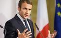 Γαλλία: Αναθεώρηση του Συντάγματος προτείνει ο Εμανουέλ Μακρόν
