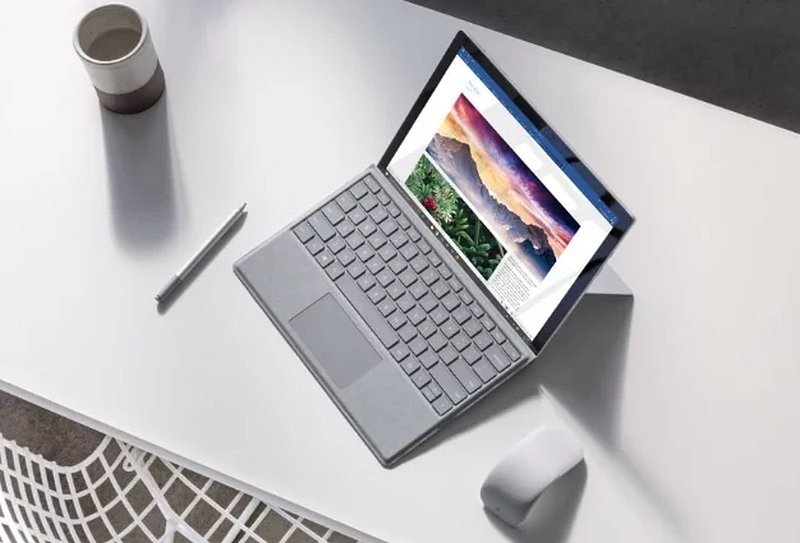 Surface tablet σε budget έκδοση - Φωτογραφία 1