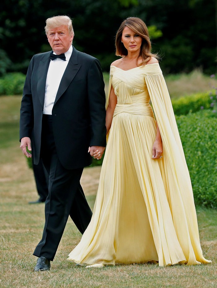 H Melania Trump ντύθηκε Στικούδη. - Φωτογραφία 6