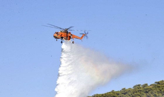 Προσγειώνεται τελικά στην Αλεξανδρούπολη το Πυροσβεστικό Ελικόπτερο - Φωτογραφία 1