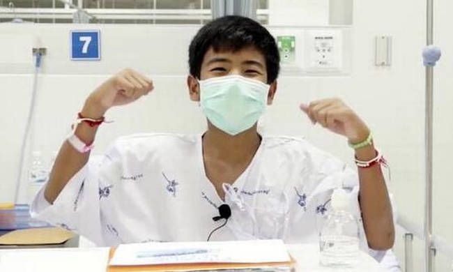 Το πρώτο μήνυμα των παιδιών της Ταϊλάνδης:«Είμαστε ασφαλείς τώρα, σας ευχαριστούμε όλους» [video] - Φωτογραφία 1