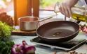 Τέσσερα λάθη που καταστρέφουν το αντικολλητικό σας τηγάνι