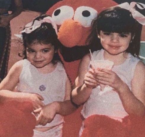 Kendall και Kylie Jenner: Δείτε πώς ήταν στην παιδική τους ηλικία - Αν είχαν τότε Instagram, θα είχαν κάνει εκατομμύρια χρήστες να «λιώνουν»! [photos] - Φωτογραφία 2