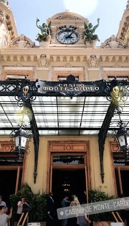 Kατερίνα Καινούργιου: Η βόλτα στο παλάτι του Μονακό και στο διάσημο καζίνο του Μόντε Κάρλο!  [photos] - Φωτογραφία 3