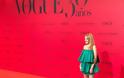 Κάιλι Μινόγκ: Το μικρό σμαραγδί φόρεμα της 50χρονης για τη Vogue - Φωτογραφία 3