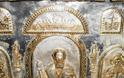 Τα Ιερά Λείψανα του Αγίου Νικολάου Πλανά, προστάτη των παντρεμένων (φωτογραφίες) - Φωτογραφία 3