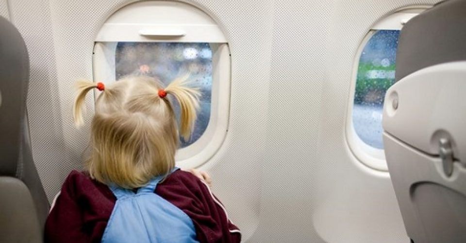 Προετοιμασία του μωρού σας για πρώτη φορά σε ταξίδι με αεροπλάνο - Φωτογραφία 2