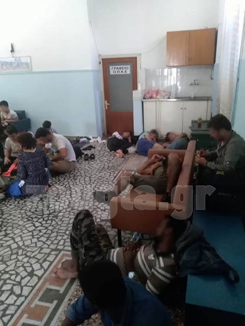 Στις φυλακές οι διακινητές των μεταναστών στον Αστακό - Φωτογραφία 3