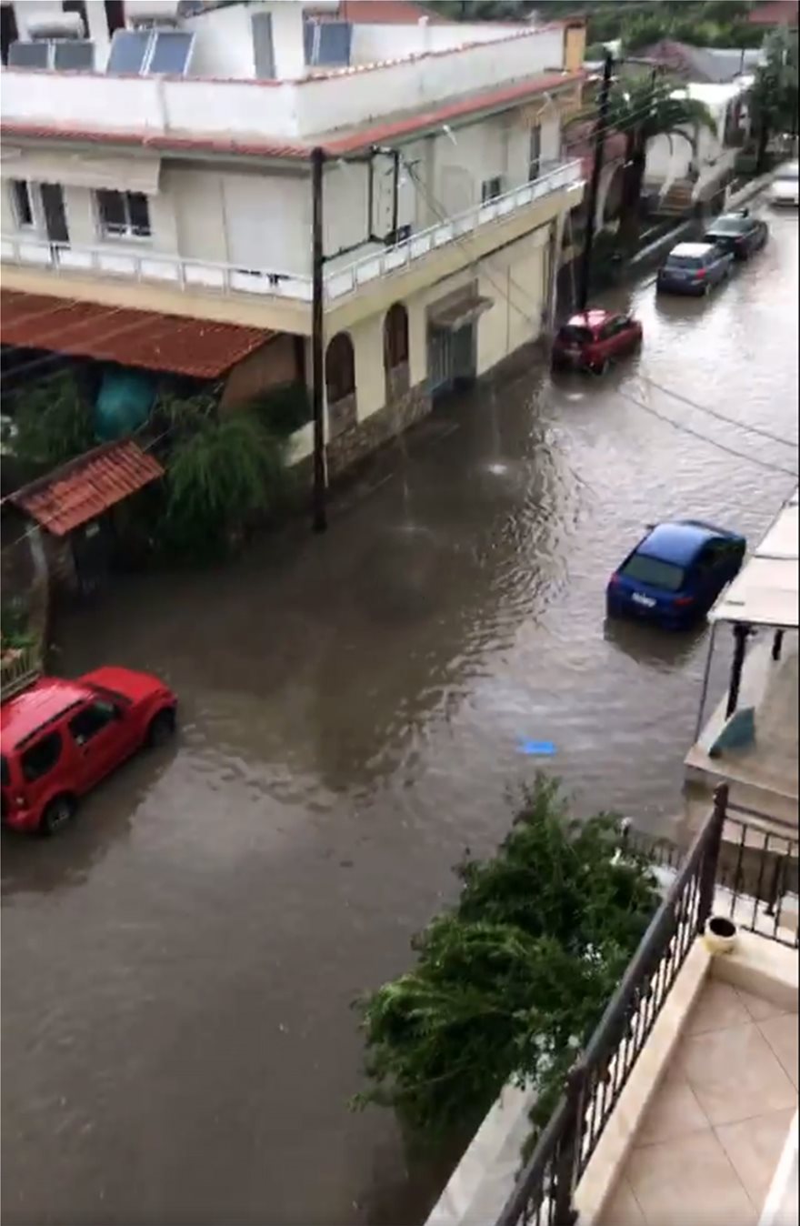 Η κακοκαιρία «χτύπησε» Ξάνθη, Καβάλα: Πλημμυρισμένοι δρόμοι - Ζημιές σε σπίτια - Φωτογραφία 6