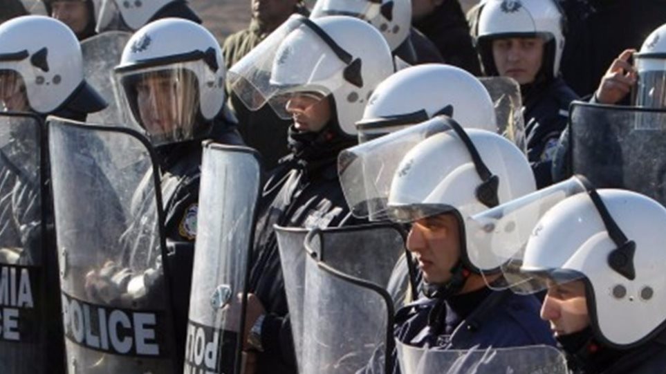 Απαλλάχτηκαν οι αστυνομικοί που είχε μηνύσει ο Τσίπρας το 2011 - Φωτογραφία 1