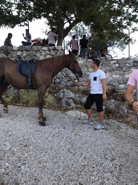 Εσπερινός στο ιστορικό Μοναστήρι του Προφήτη Ηλία στο Καραϊσκάκη Ξηρομέρου (φωτο) - Φωτογραφία 14