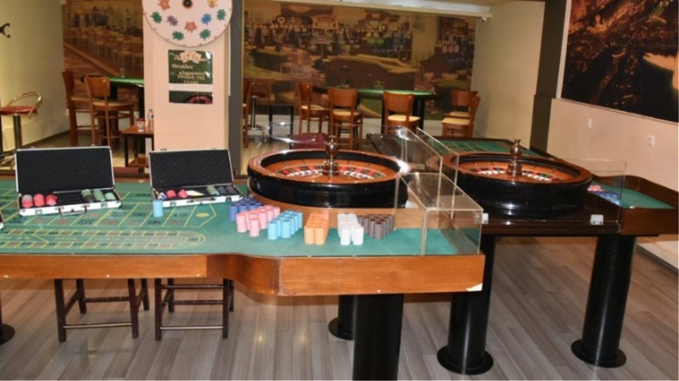 «μίνι καζίνο» στην Αττική - Έξι συλλήψεις - Φωτογραφία 1
