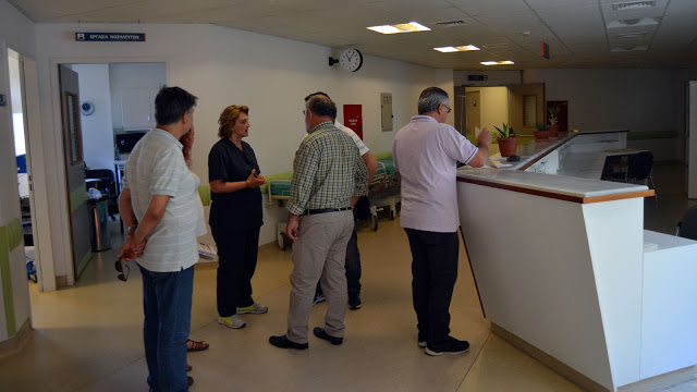 Περιοδεία του ΝΙΚΟΥ ΜΩΡΑΪΤΗ Βουλευτή ΚΚΕ, στο Γενικό Νοσοκομείο Αγρινίου (ΦΩΤΟ) - Φωτογραφία 1