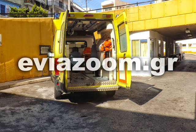 Αυτοκίνητο παρέσυρε άστεγο στην Έξω Παναγίτσα - Χαροπαλεύει στο Νοσοκομείο Χαλκίδας! - Φωτογραφία 1